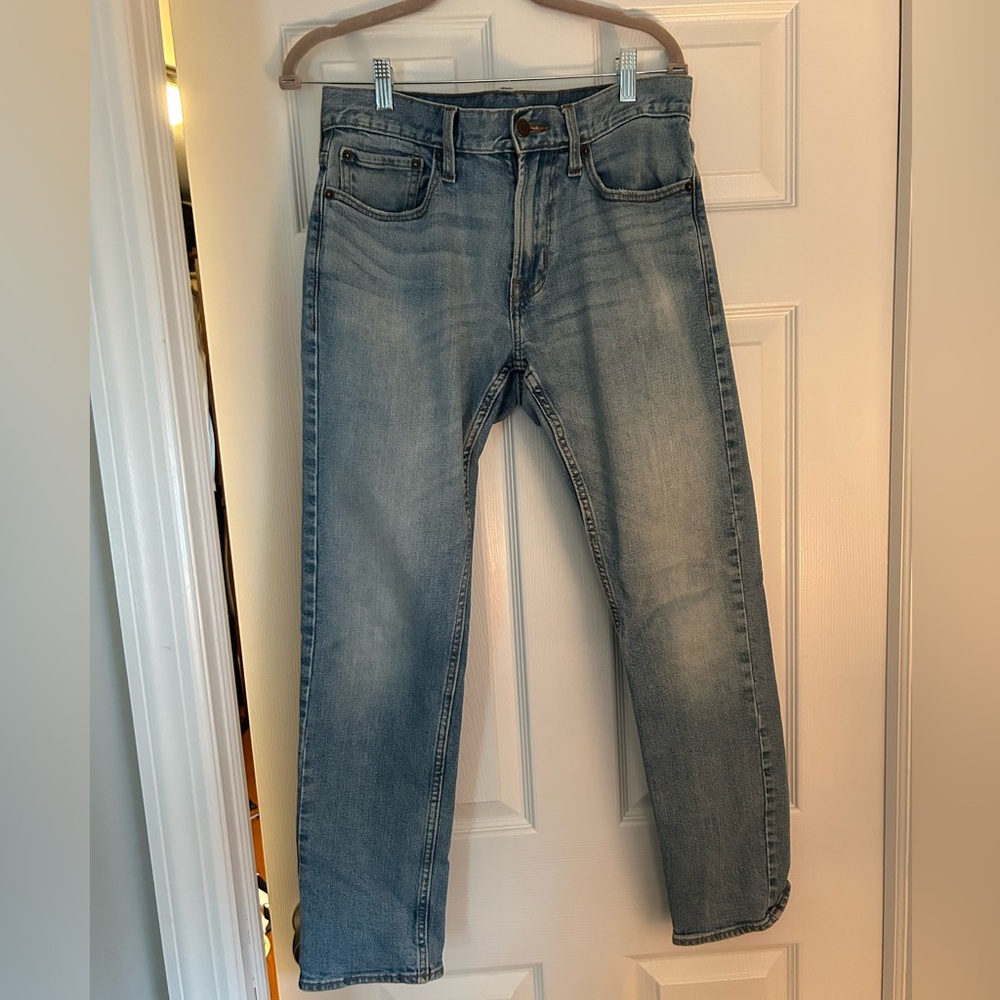 Old Navy Men's Light Blue Slim Jeans